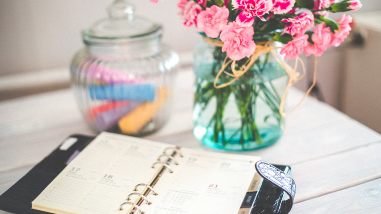 3 Main Ways To Get Your Small Business Organized
