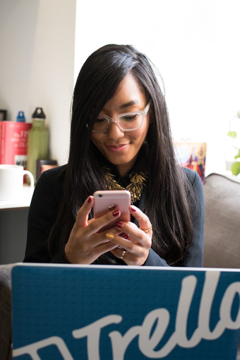 How to Pre-Sell Your Product Before You Create It