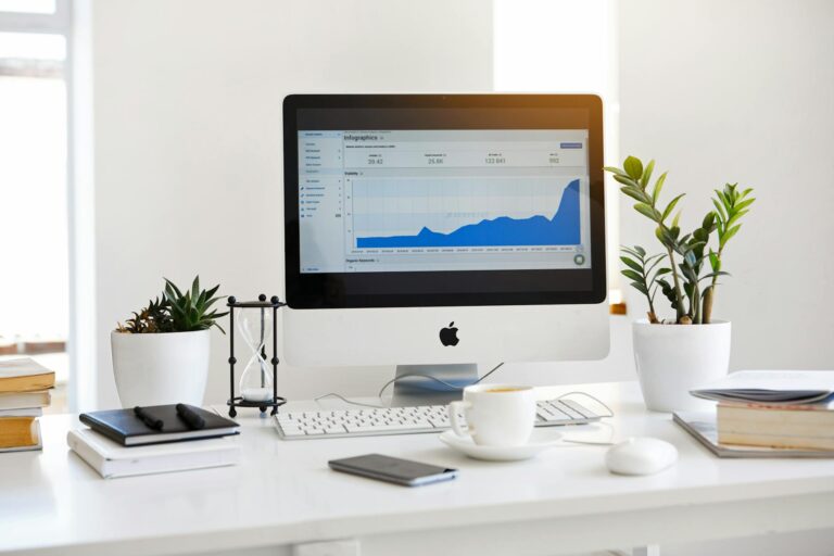 How to Use Data Analytics to Improve Your Blog Performance