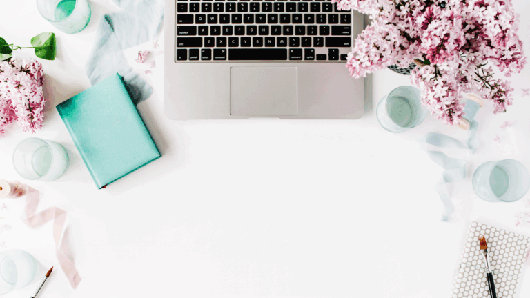 11 Desk Setup Hacks That&rsquo;ll Make You Feel Like You Have Your Life Together