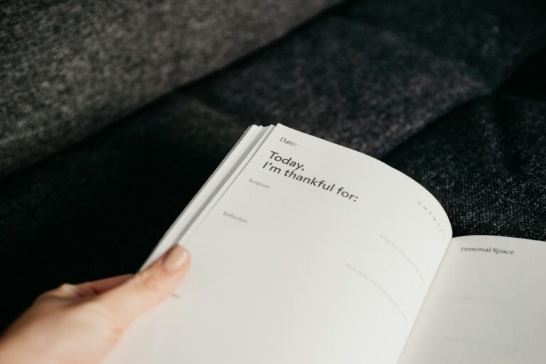 How to Create a Passive Income Stream Using PLR Printables and Etsy POD