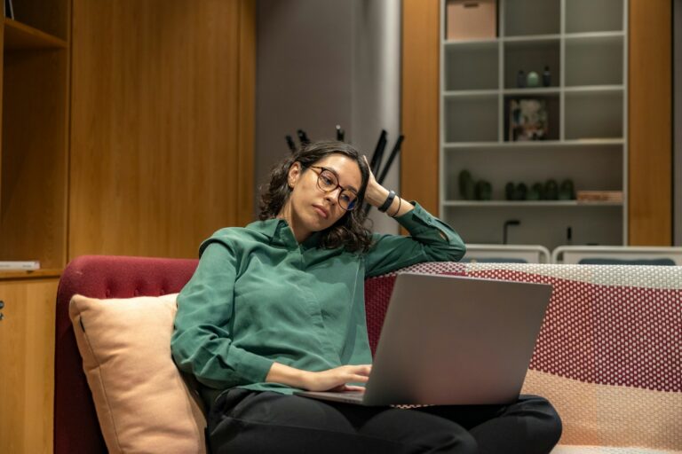 The Creative Entrepreneur&rsquo;s Guide to Mindful Productivity