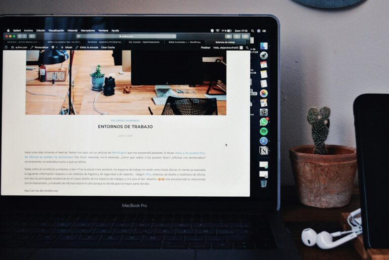 From Blog to Etsy: How to Turn Your Posts Into Passive Income Products