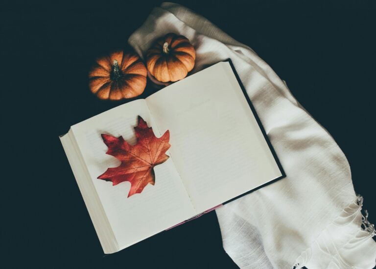 Your Autumn Reset: Decluttering Your Mind for New Creative Beginnings