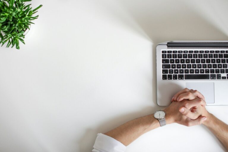 How to Manage a Creative Business During Slow Seasons