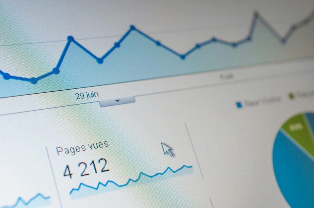 The Blog Traffic Strategy That Works Without Social Media