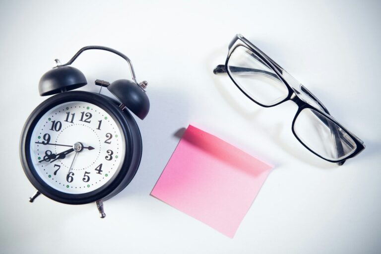Finding Your Work Rhythm: Building a Schedule That Fits Your Life