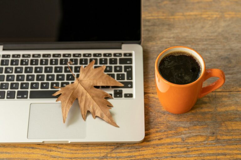 How to Batch Your Fall Content Before Summer Ends